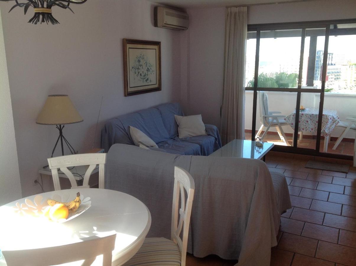 Apartamento Pueblo Evita. Stunning Sea And Mountain Views, Close To Amneties. Benalmádena