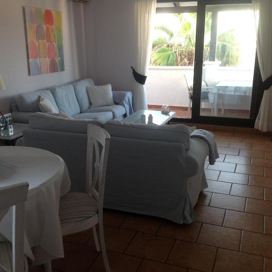 Pueblo Evita. Stunning Sea And Mountain Views, Close To Amneties. *